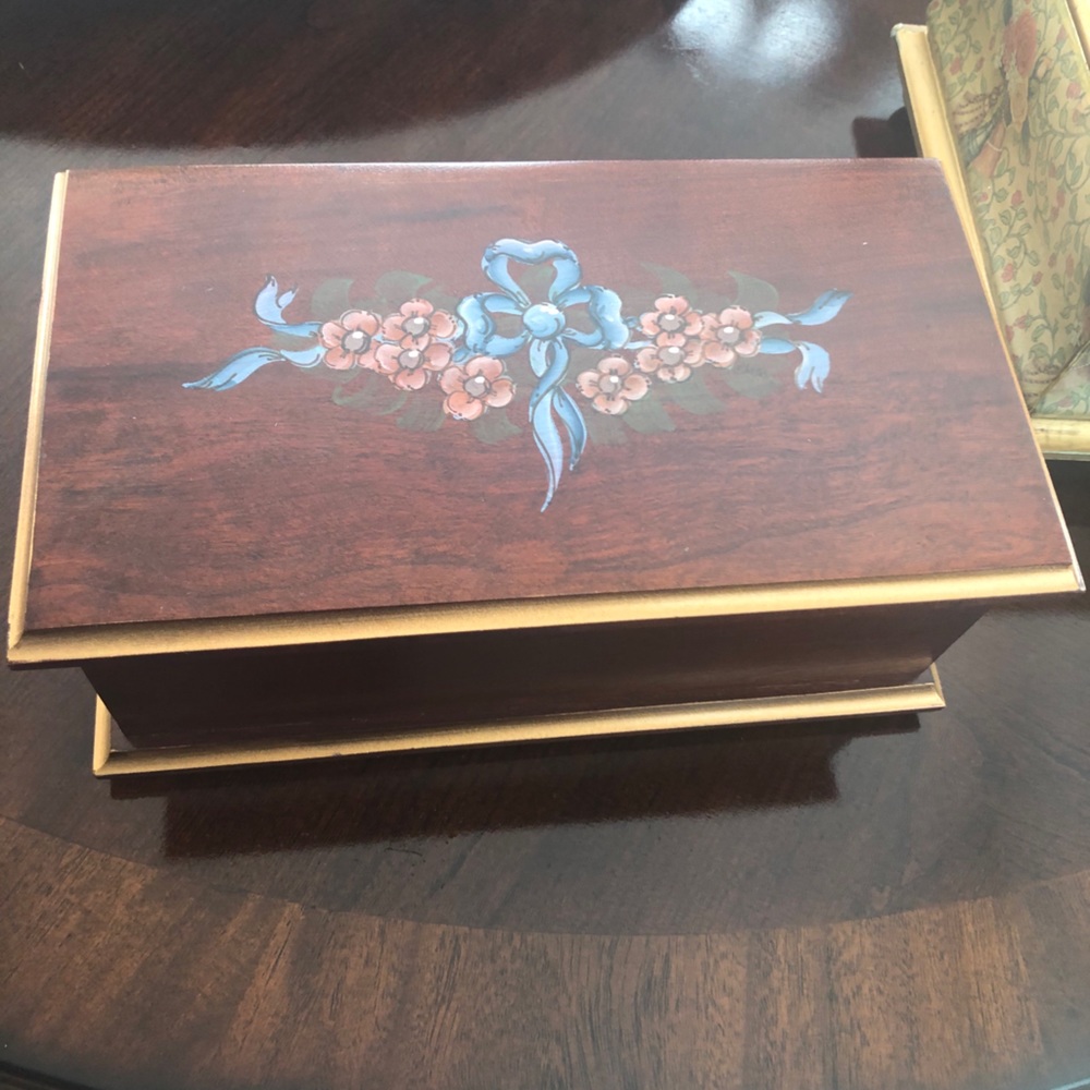 Beautiful Jasper jewelry box